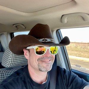 Meet your Posher, Kowboy